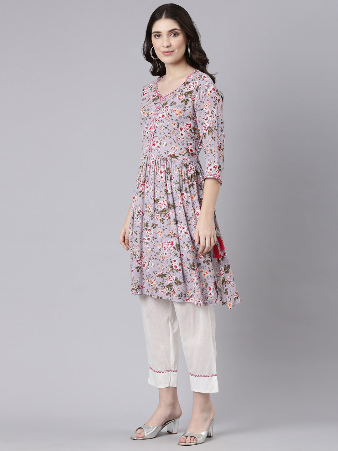 Neeru's Lavender Regular Straight Printed Kurta And Trousers