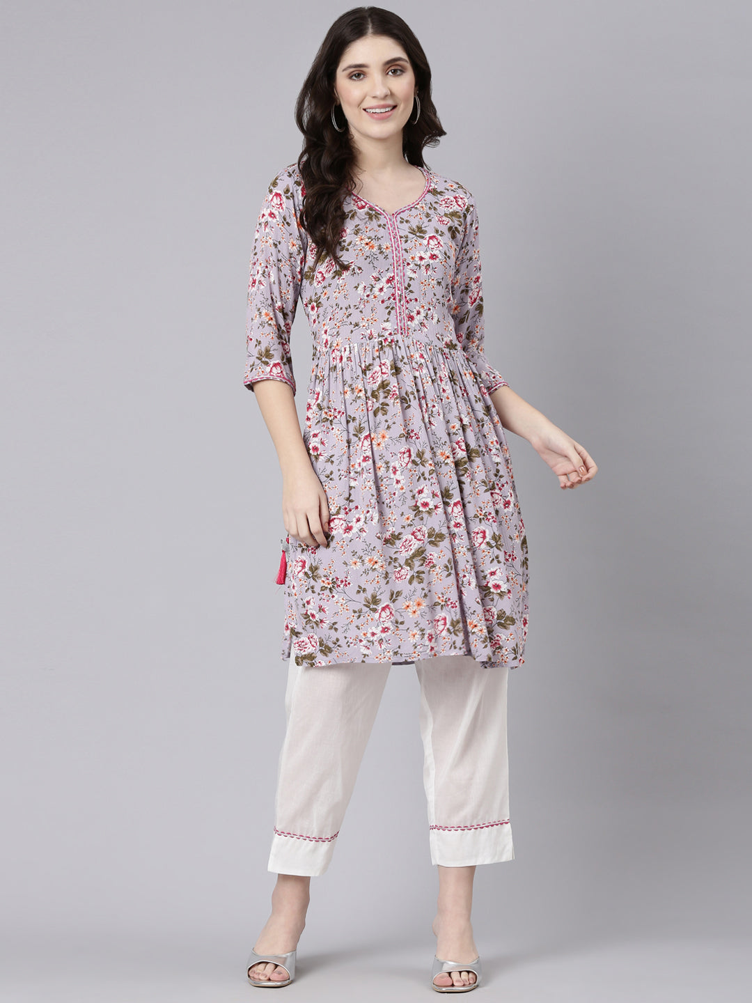 Neeru's Lavender Regular Straight Printed Kurta And Trousers