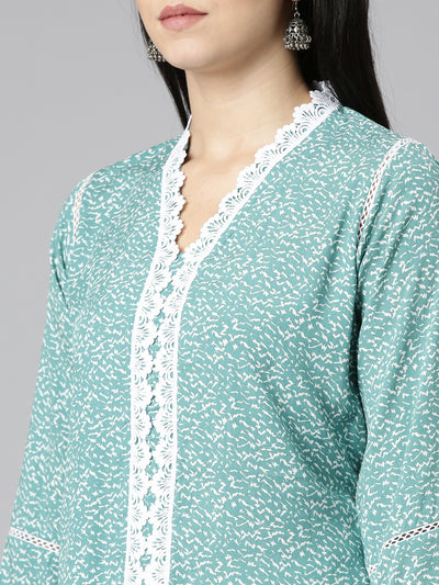 Neeru's Sea Green Regular Straight Printed Kurtas