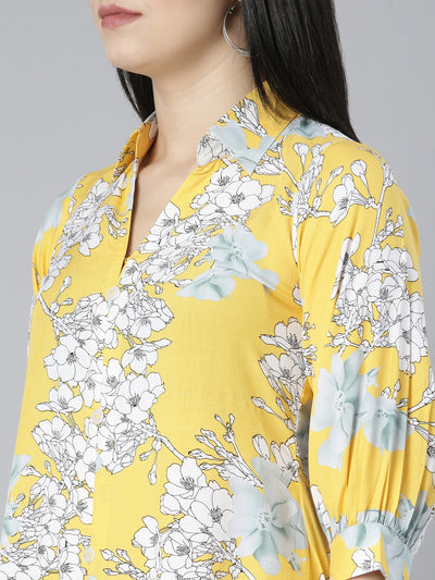 Neerus Yellow Regular Straight Floral Kurti And Trousers