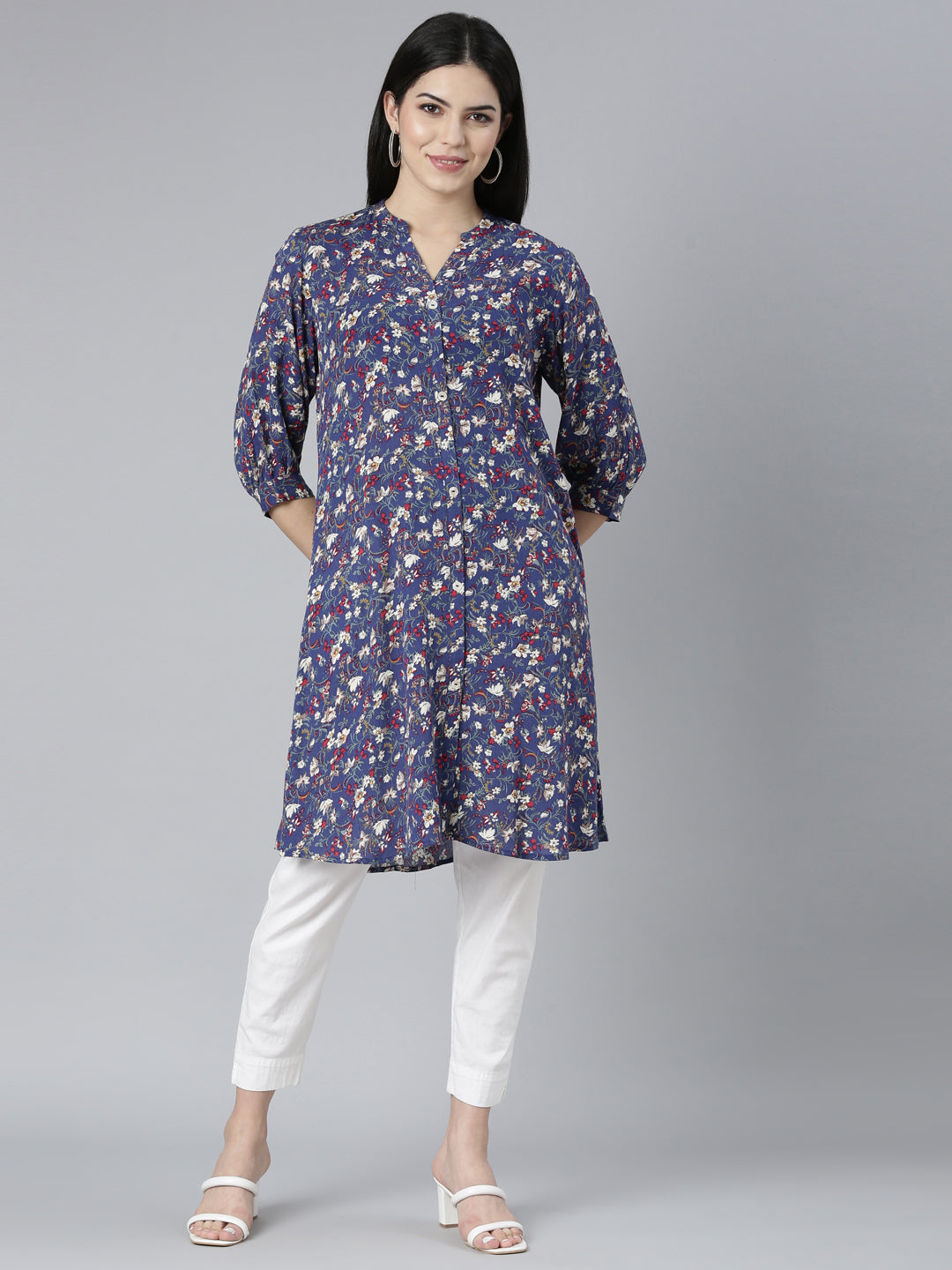 Neerus Blue Regular Straight Floral Kurtas