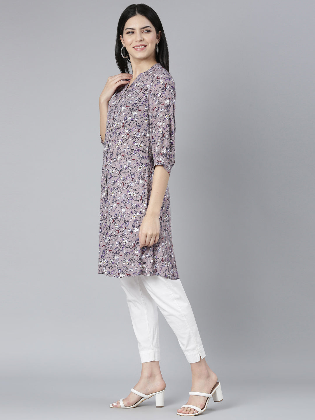 Neerus Grey Regular Straight Floral Kurtas