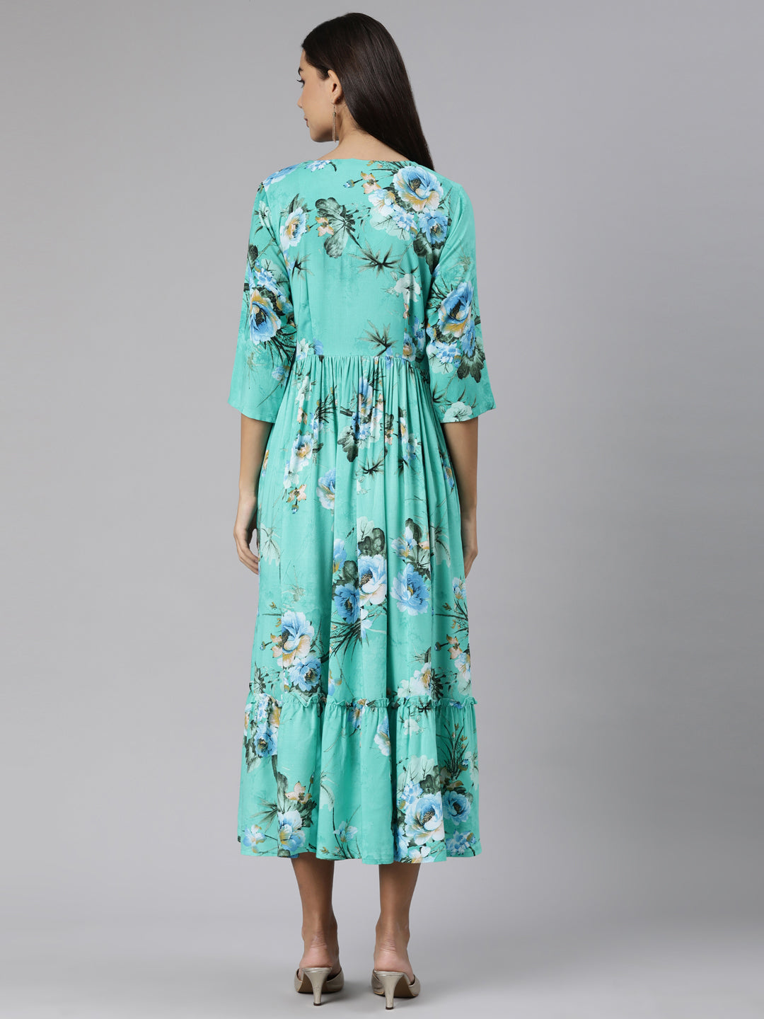 Neeru's Sea Green Straight Casual Floral Dresses