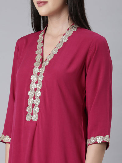 Neerus Magenta Panelled Straight Embellished Kurtas