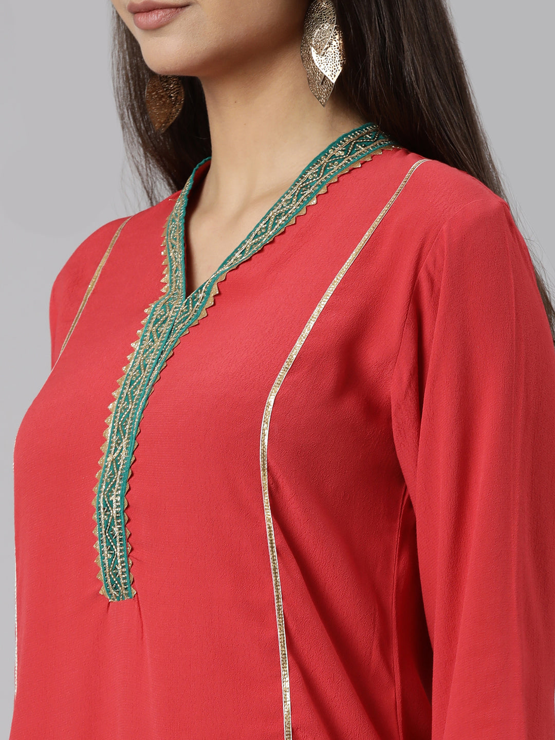 Neeru's Red Regular Straight Solid Kurtas