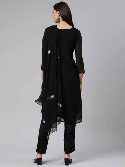 Neeru's Black Regular Straight Floral Kurta And Trousers With Dupatta