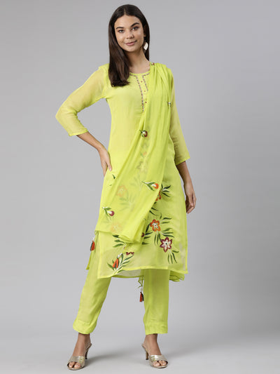 Neeru's Green Regular Straight Floral Kurta And Trousers With Dupatta