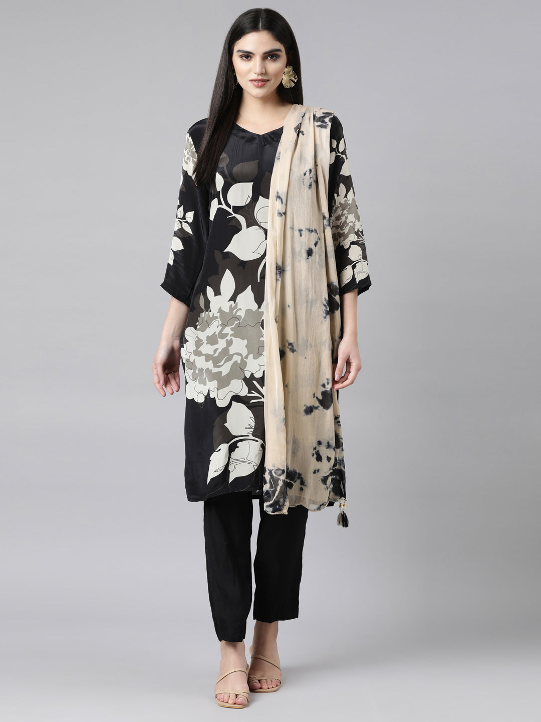 Neerus Black Regular Straight Floral Kurta And Trousers With Dupatta