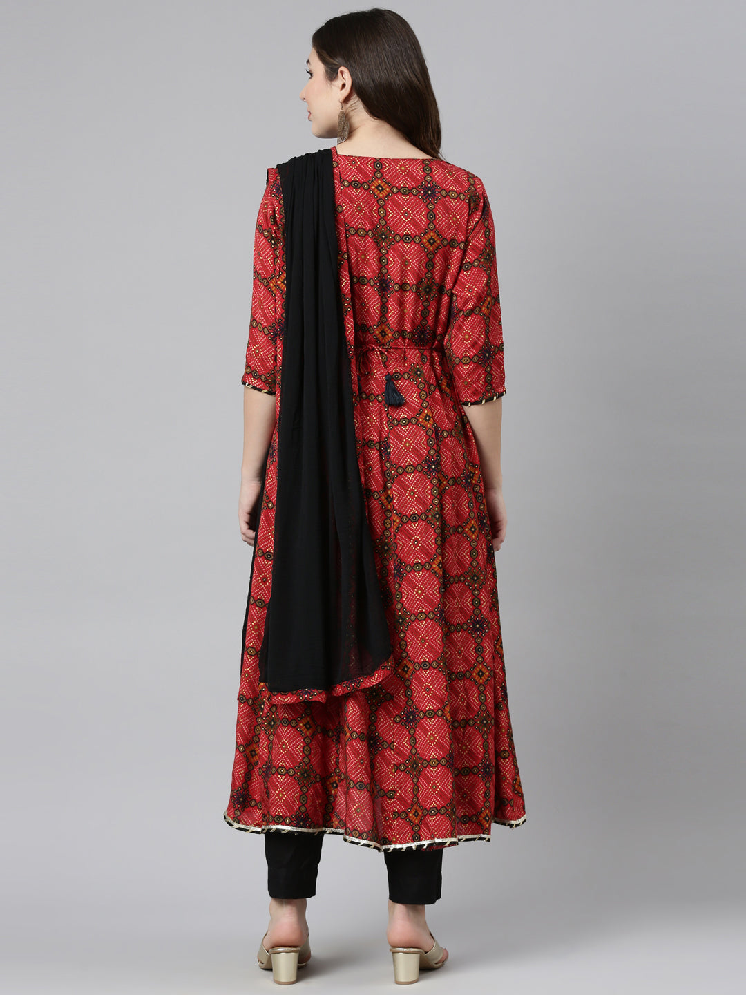 Neeru's Red Regular Straight Printed Kurta And Trousers With Dupatta