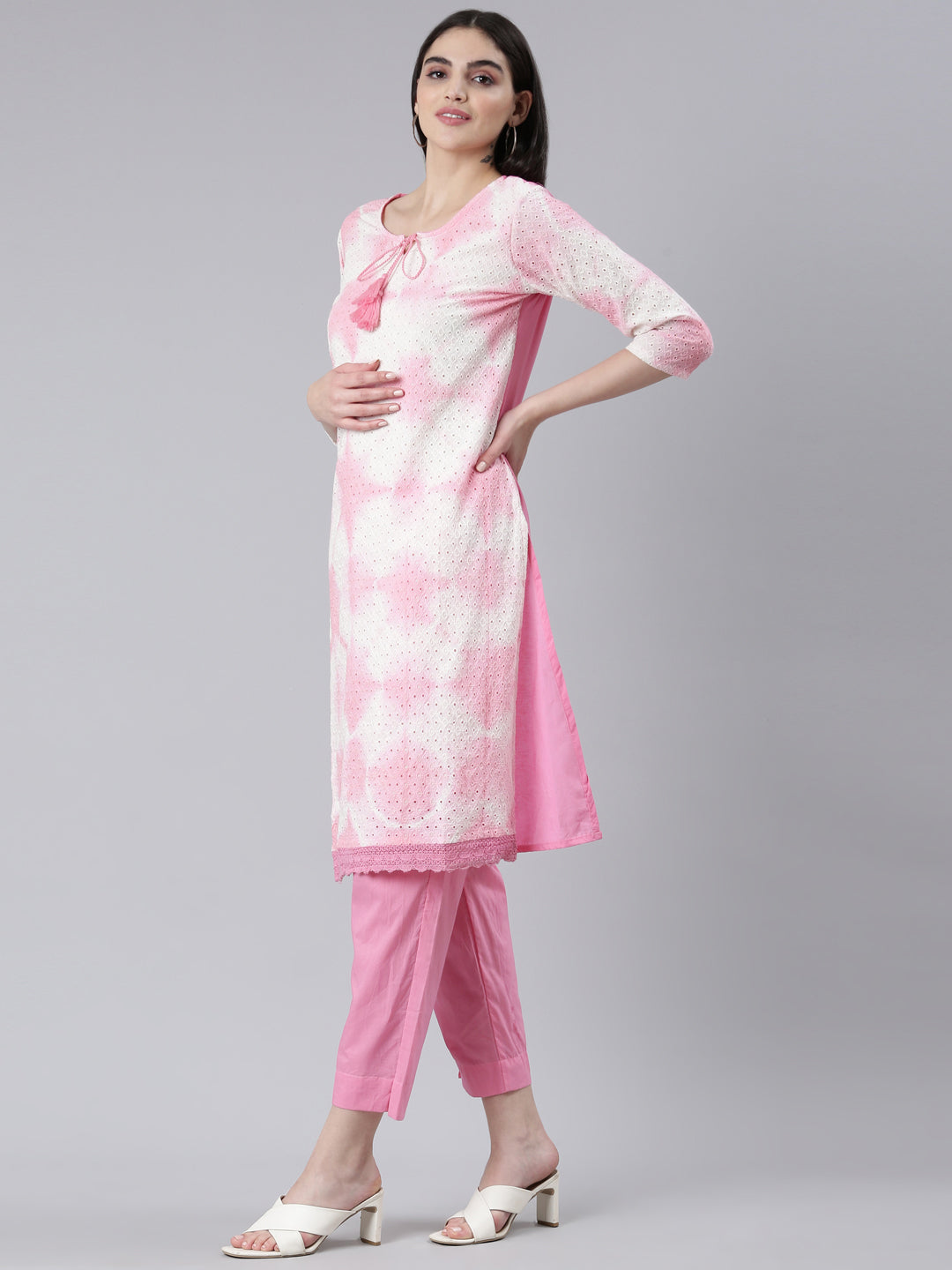 Neeru's Pink Regular Straight Printed Kurta And Trousers With Dupatta