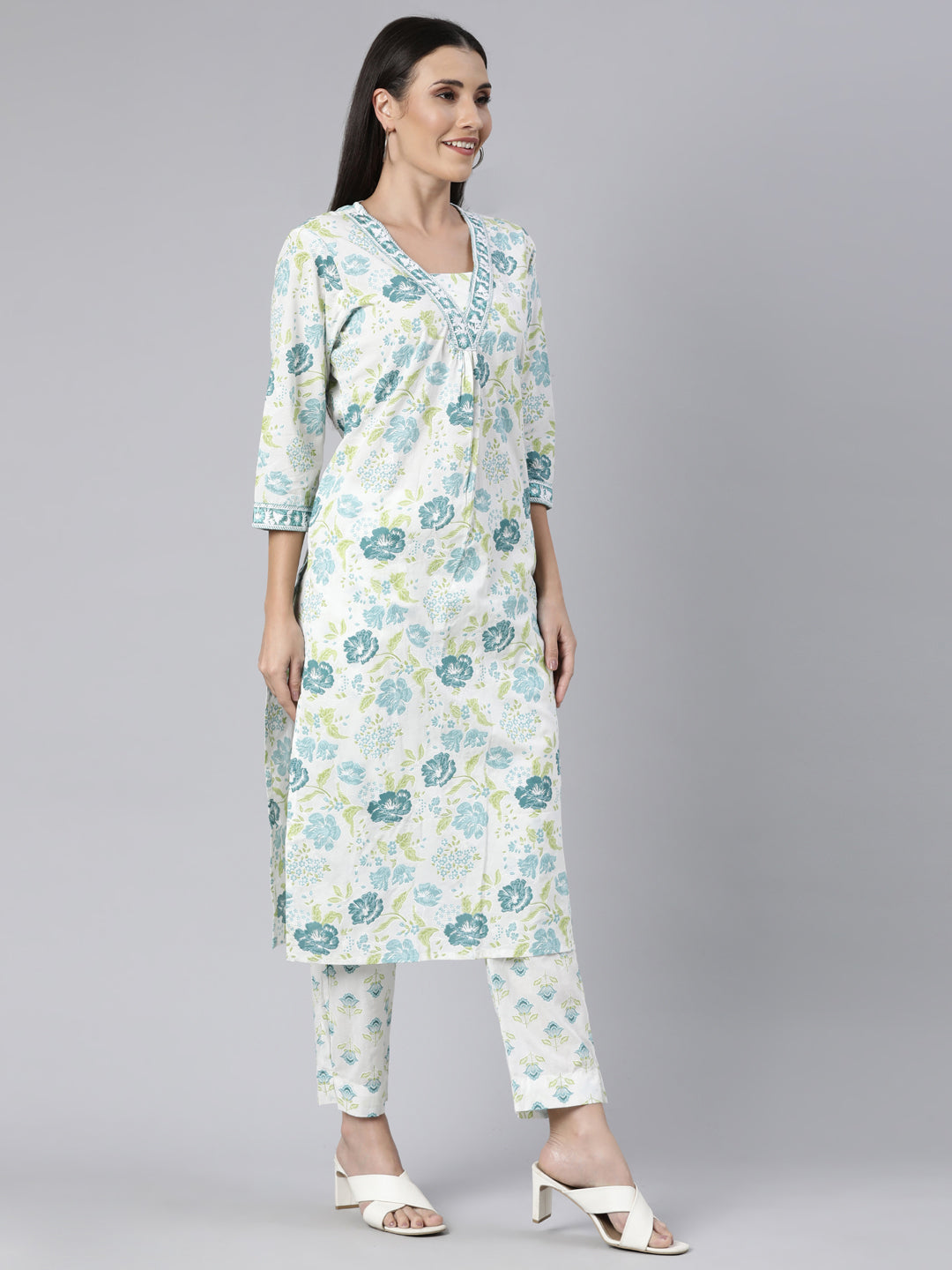 Neerus Green Regular Straight Floral Kurta And  Trousers With Dupatta