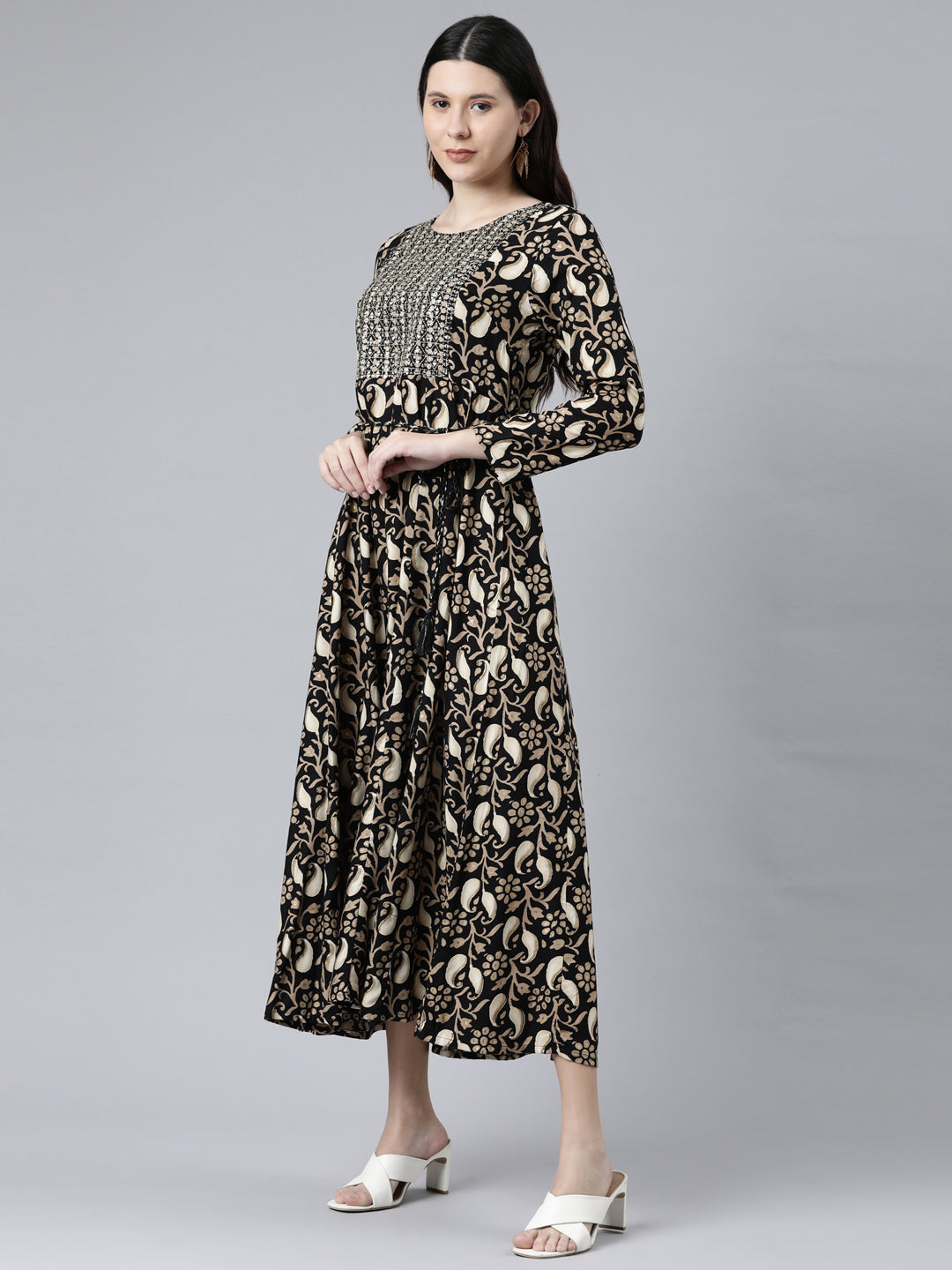 Neeru's Women Black Ethnic Motifs Printed Anarkali Kurta