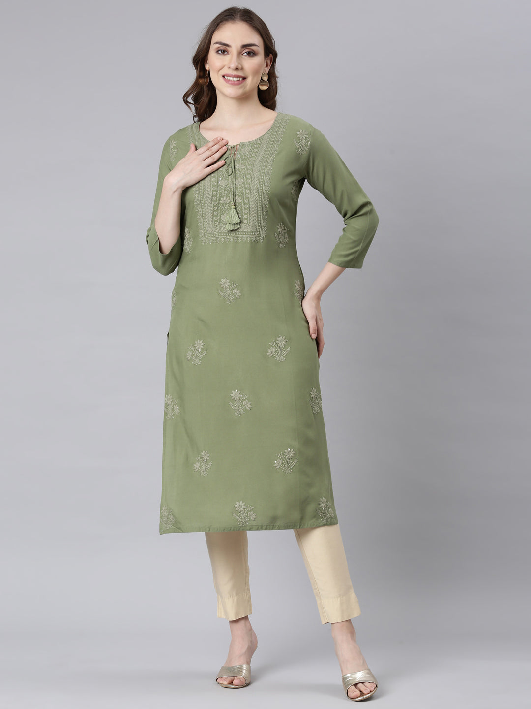 Neerus Mehadi Green Panelled Straight Embellished Kurtas