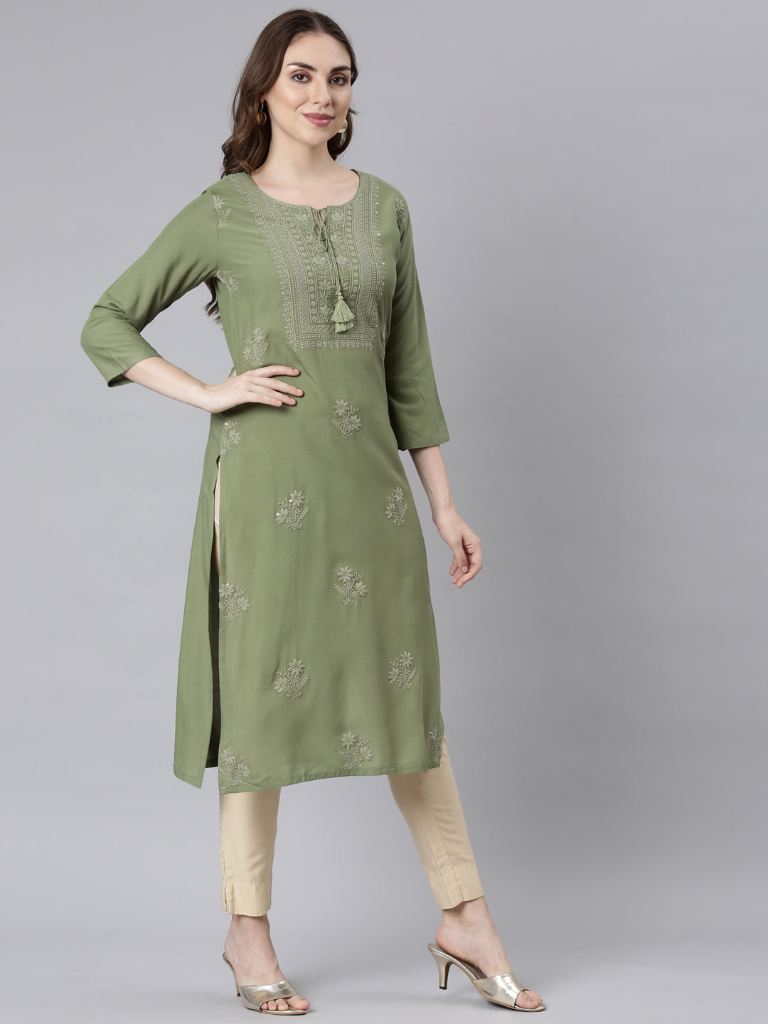 Neerus Mehadi Green Panelled Straight Embellished Kurtas