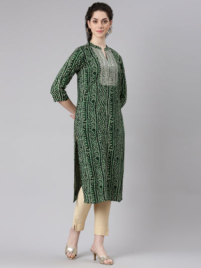 Neerus Green Straight Casual Bandhani Panelled Kurtas