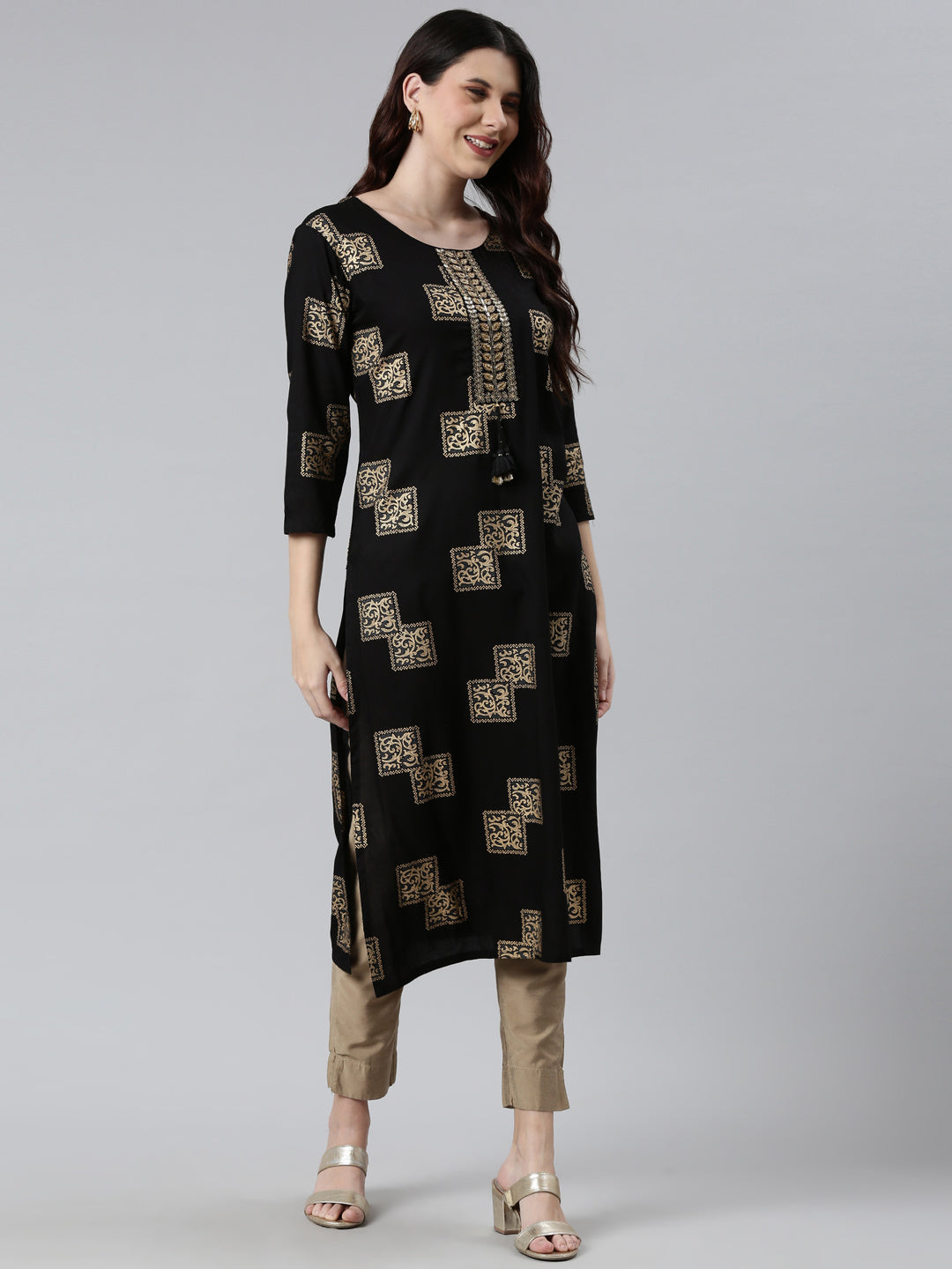 Neeru's Women Black Gold-Toned Cotton Printed Kurta