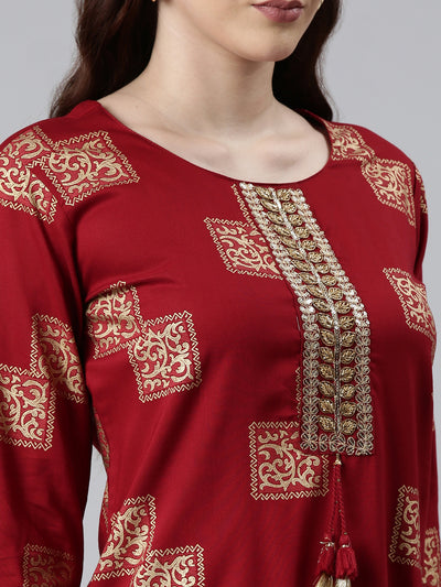 Neerus Women Maroon Printed Kurta