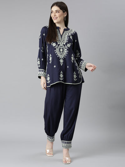 Neeru's Navy Blue Regular Straight Solid Top And Trousers