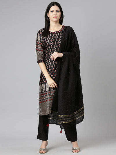 Neeru's Black Regular Straight Printed Readymade Suits