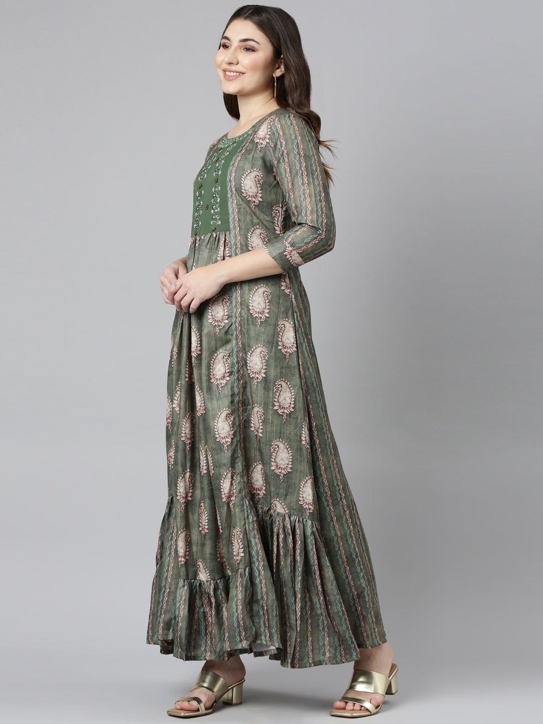 Neeru's Green Flared Casual Printed Dress