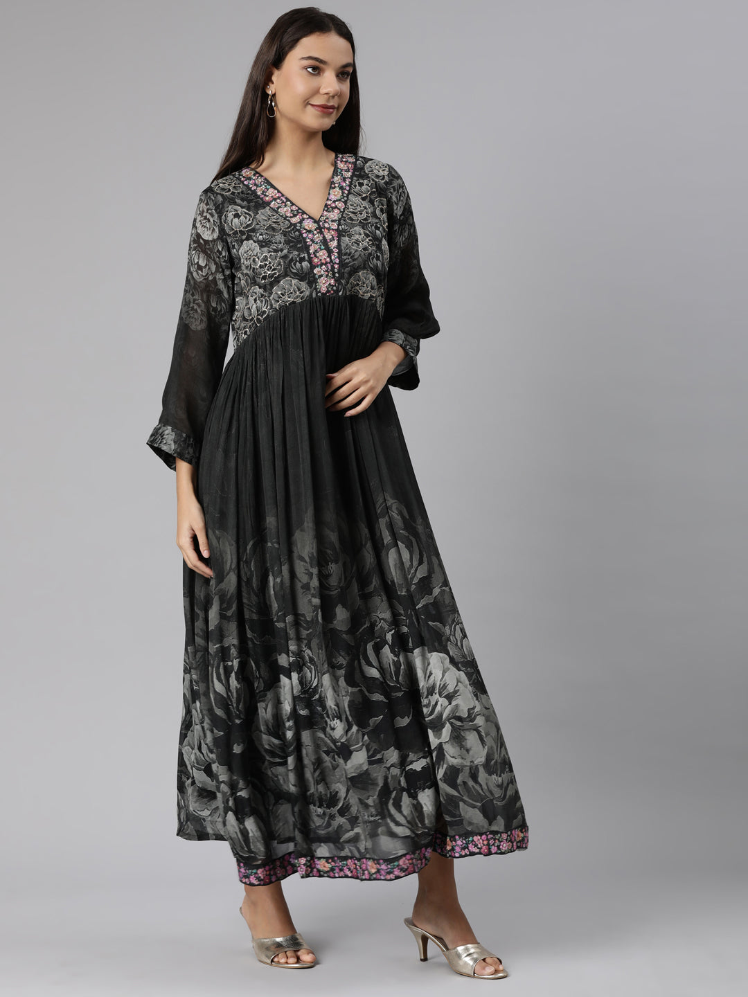 Neeru's Grey Regular Straight Floral Kurta And Trousers With Dupatta