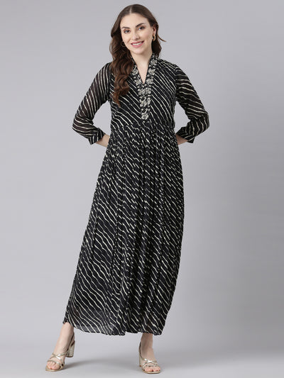 Neerus Black Cotton Straight Casual Ethnic Motifs Maxi Dresses