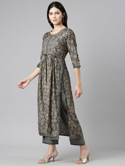 Neeru's Grey Regular Straight Printed Kurta And Trousers With Dupatta