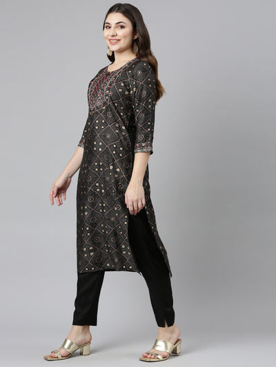 Neeru's Black Regular Straight Printed Readymade Suits