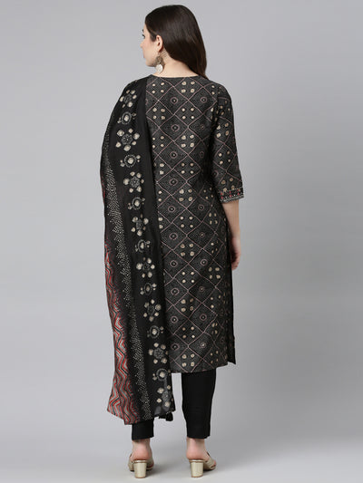 Neeru's Black Regular Straight Printed Readymade Suits