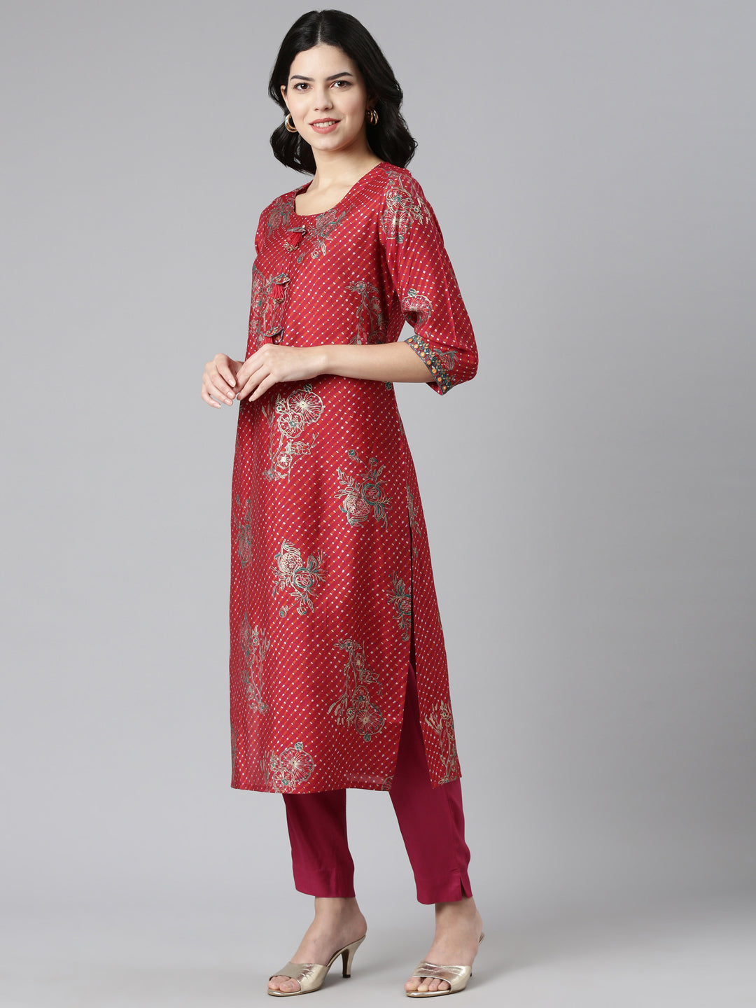 Neeru's Red Regular Straight Printed Kurta And Trousers With Dupatta