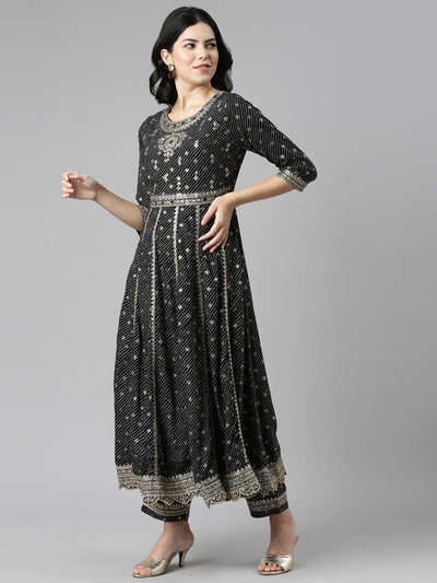 Neeru's Black Pleated Straight Embroidered Readymade Suits