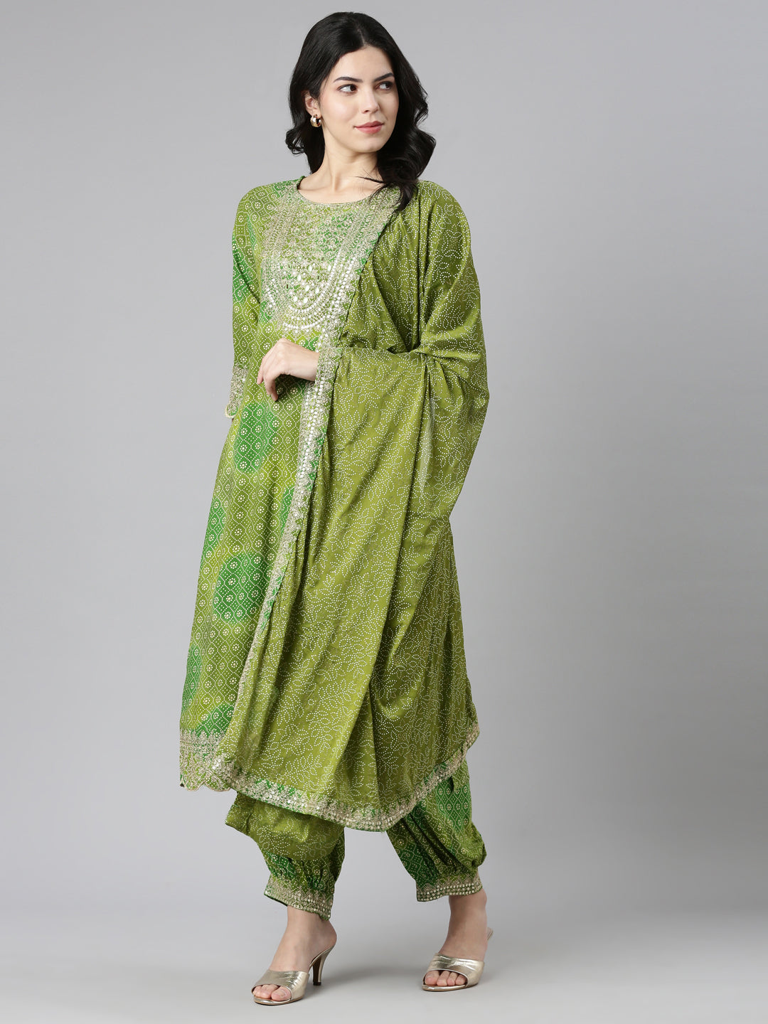 Neeru's Green Regular Straight Printed Kurta And Salwar With Dupatta