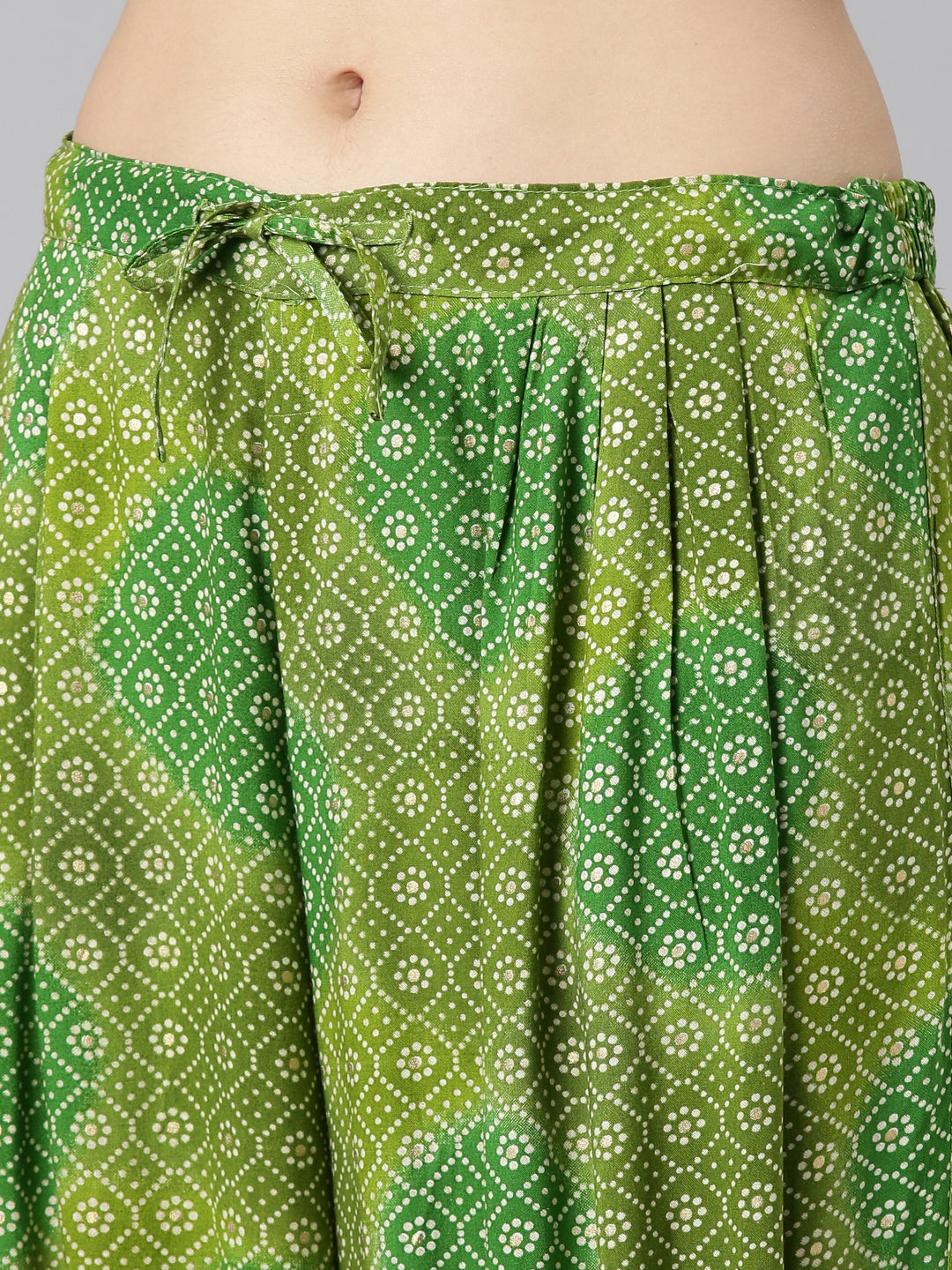 Neeru's Green Regular Straight Printed Kurta And Salwar With Dupatta