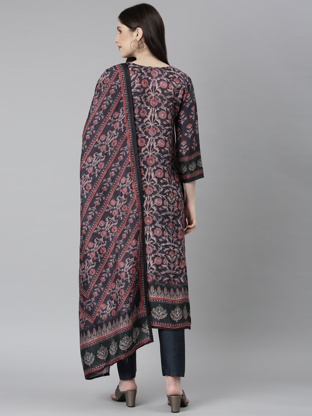 Neerus Black Regular Straight Floral Kurta And Trousers With Dupatta