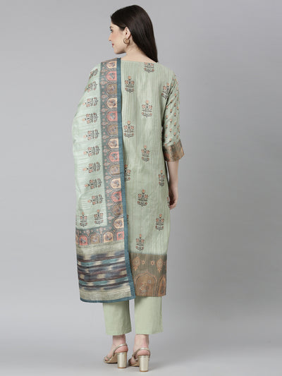 Neeru's Green Regular Straight Floral Kurta And Trousers With Dupatta