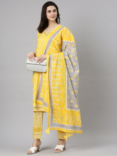 Neerus Yellow Regular Straight Floral Kurta And  Trousers With Dupatta