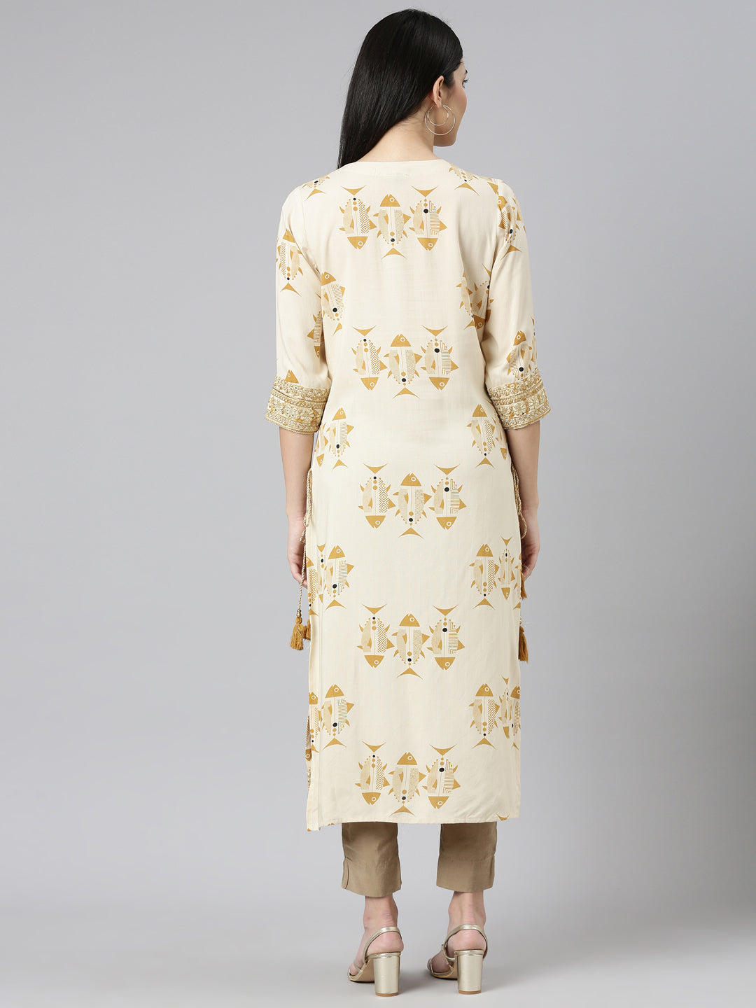 Neeru's Cream Regular Straight Printed Kurtas