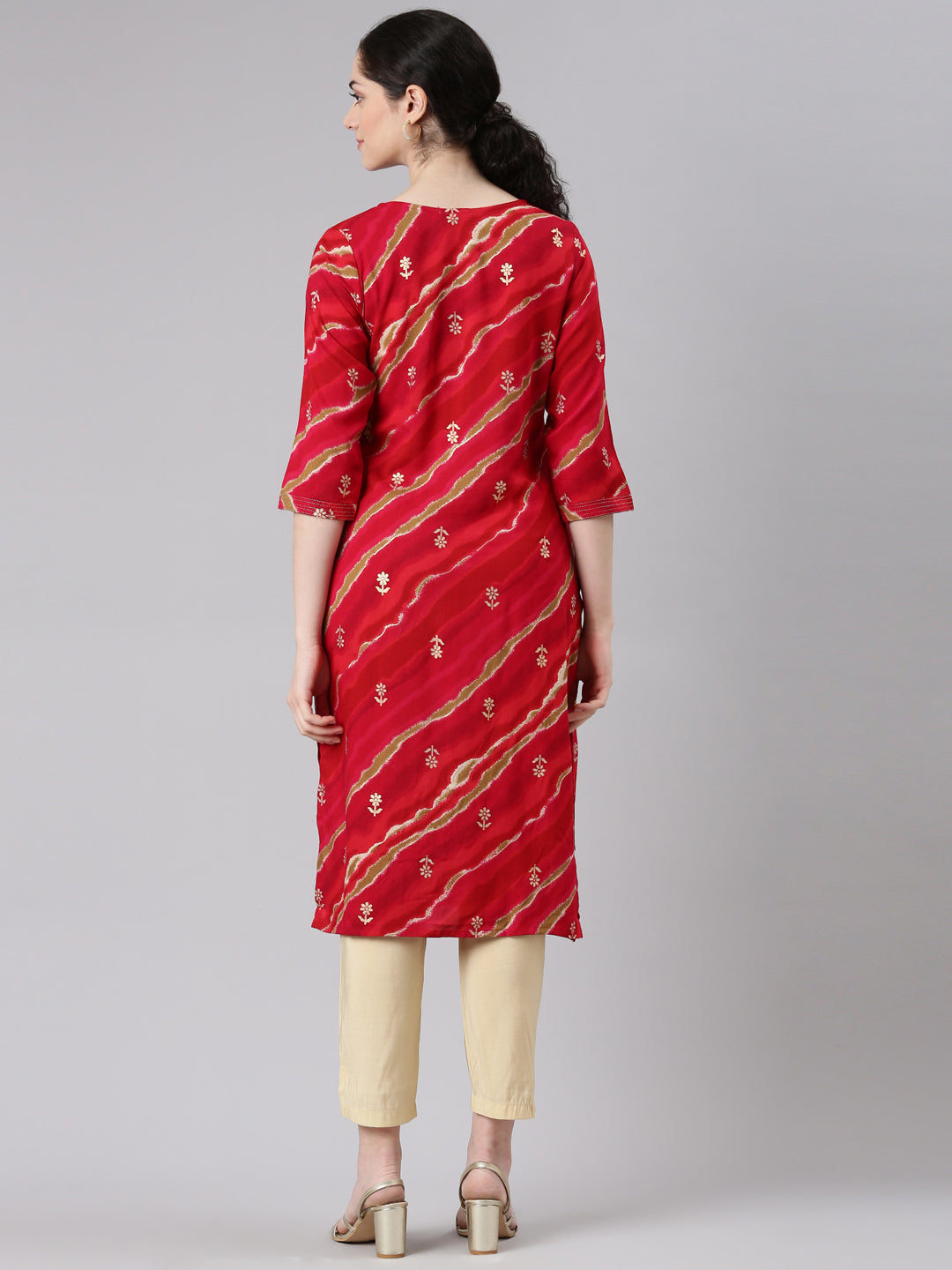 Neerus Red Straight Casual Striped Panelled Kurtas