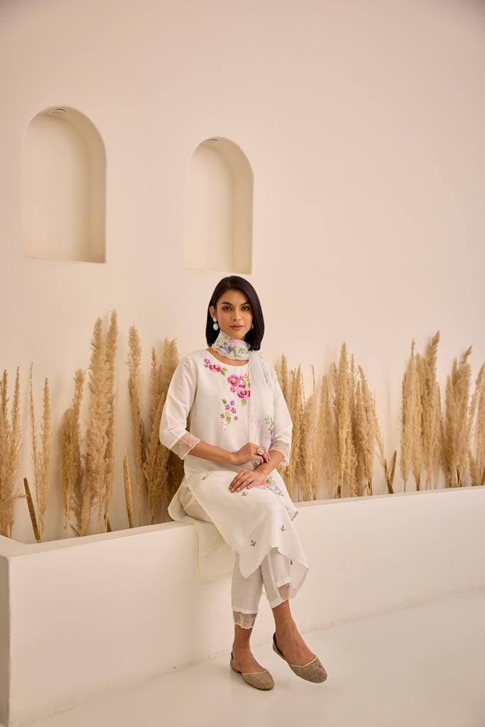 Neerus White Straight Patch Work Kurta And Trousers With Dupatta