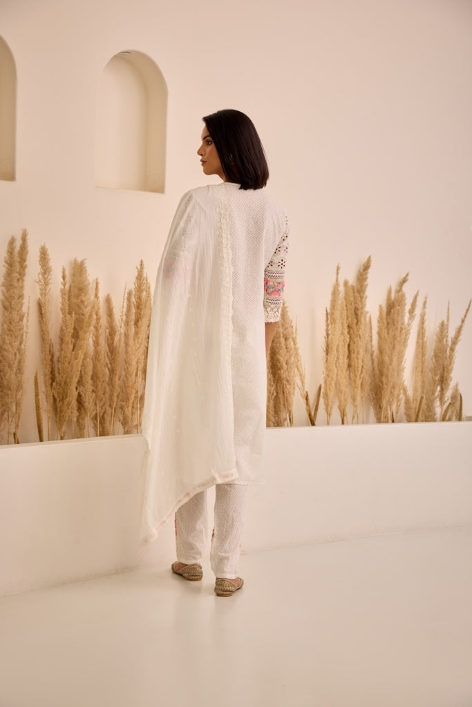 Neerus White Straight Patch Work Kurta And Trousers With Dupatta