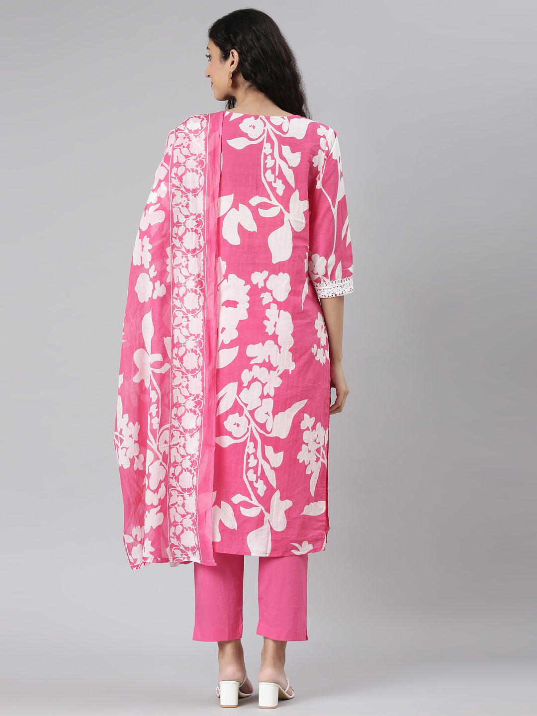 Neerus Pink Straight Casual Floral Kurta and Trouser with Dupatta