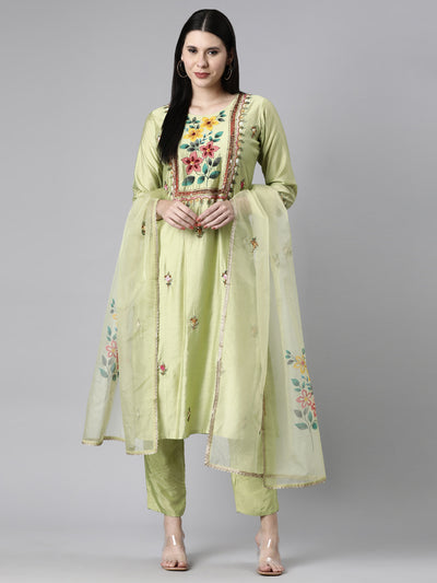 Neerus Green Casual Floral Straight Kurta and Trousers With Dupatta