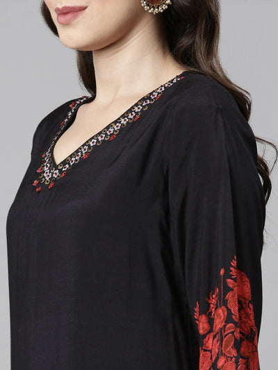 Neerus Black Casual Floral Straight Kurta and Trousers With Dupatta