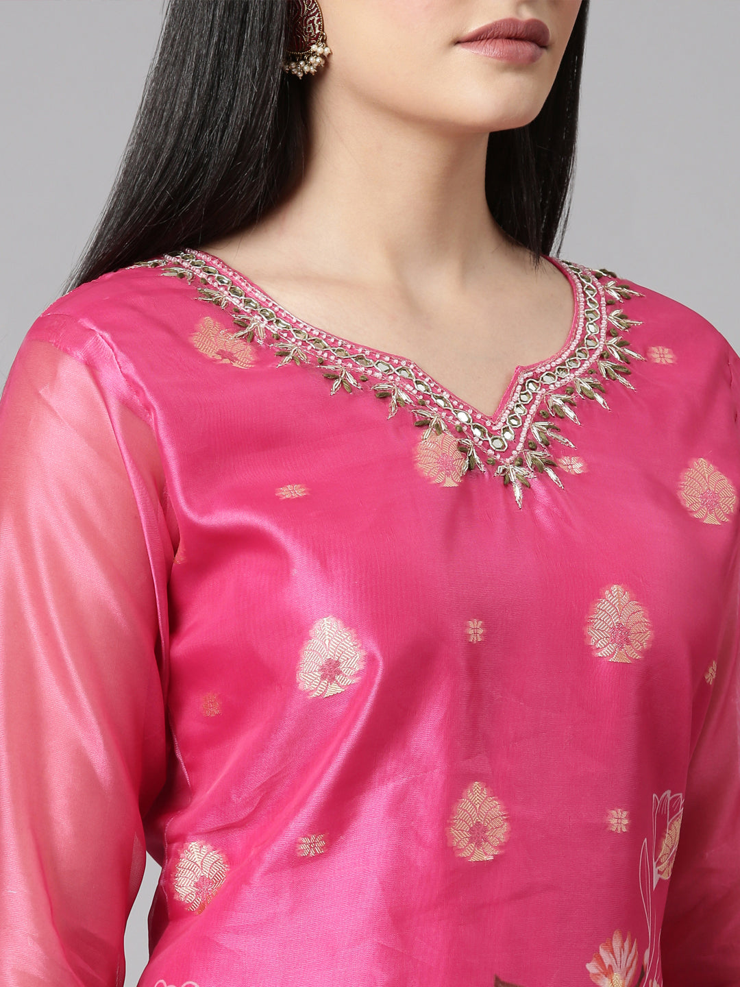 Neerus Pink Casual Floral Straight Kurta and Trousers With Dupatta