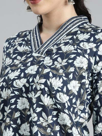 Neerus Navy Blue Casual Floral Straight Kurtas