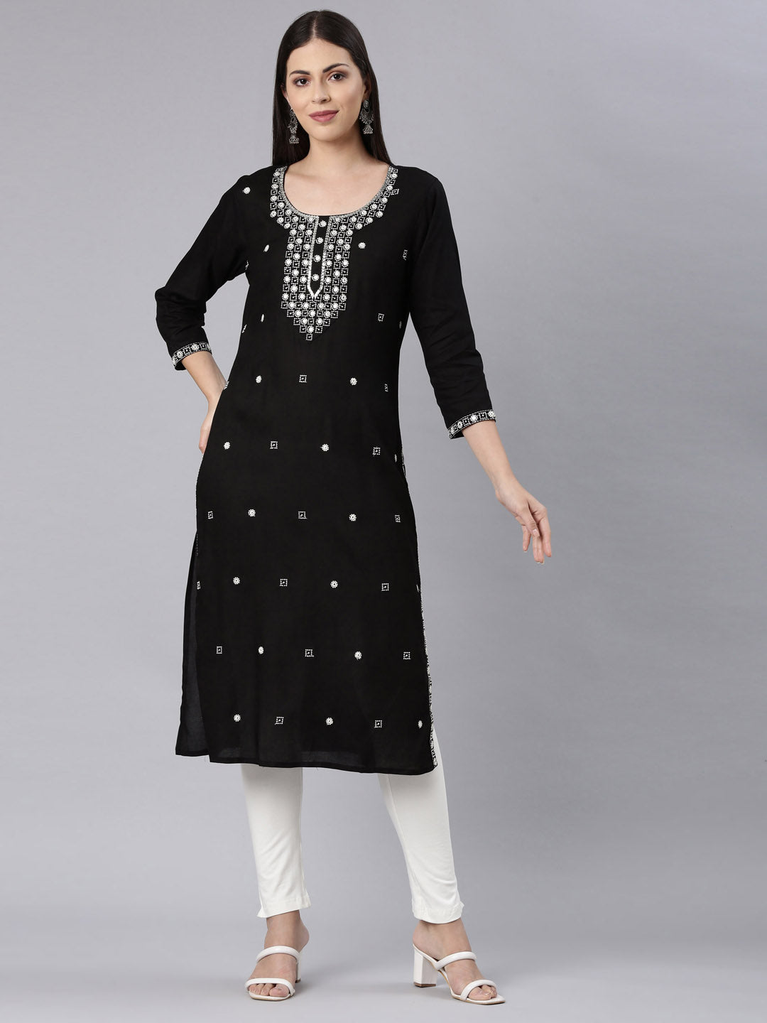 Neerus Black Straight Casual Solid Straight Kurtas