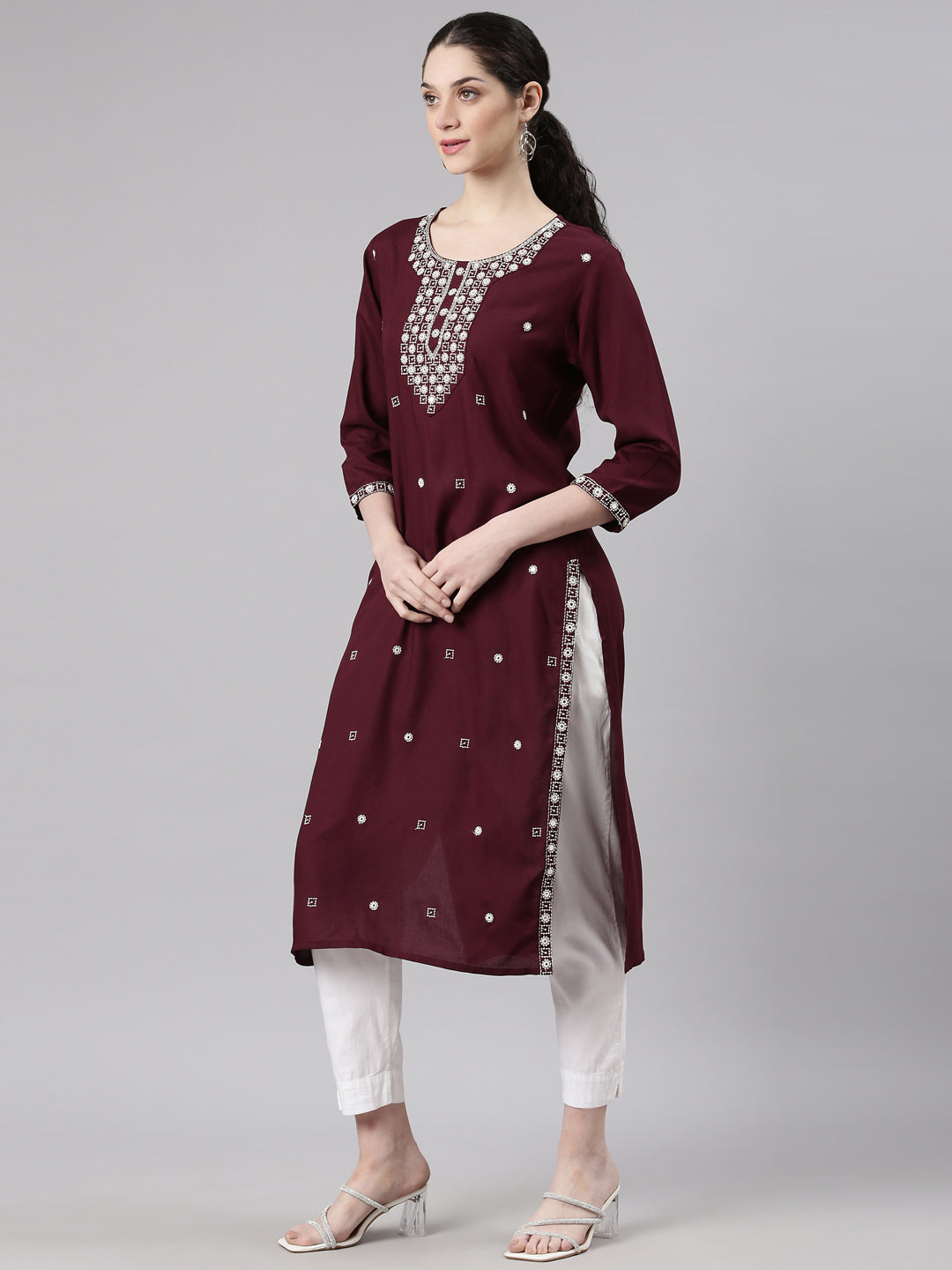 Neerus Red Straight Casual Embellished Kurtas