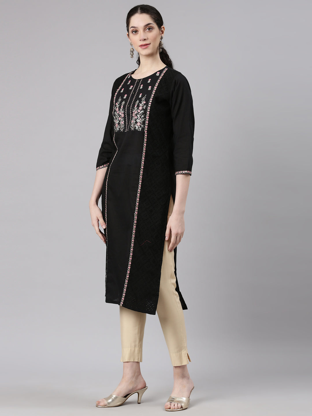 Neerus Black Straight Casual Embellished Kurtas