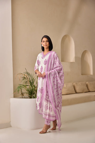 Neerus Lavender Straight Printed Kurta And Trousers With Dupatta