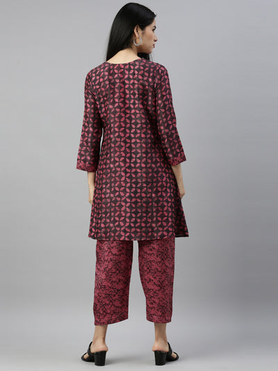 Neeru's Magenta Color Model Fabric Suit Set